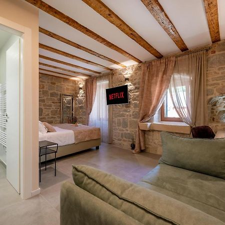 ספליט Old Spalatrum Luxury Rooms מראה חיצוני תמונה